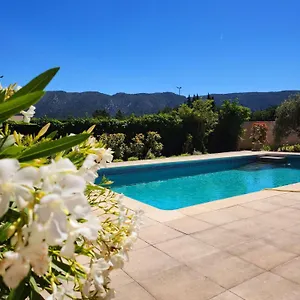 Le Clos Renaissance Oppède